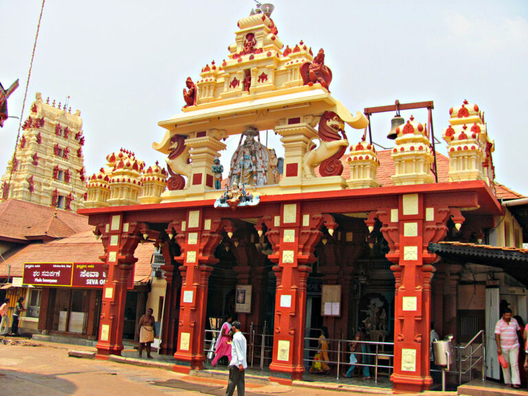 Sri Krishna Udupi Temple: History, Details, and the Legacy of ...