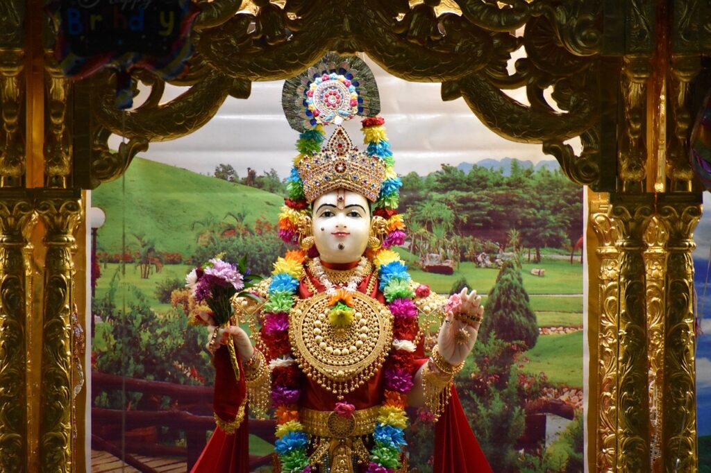 goddess lakshmi wealth and prosperity